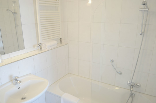 Standaardkamer badkamer
