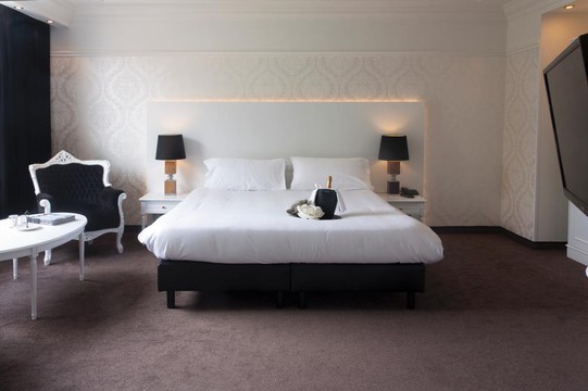 Suite Mookerheide